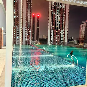 Chambers Klcc By Purple Orchid Куала-Лумпур