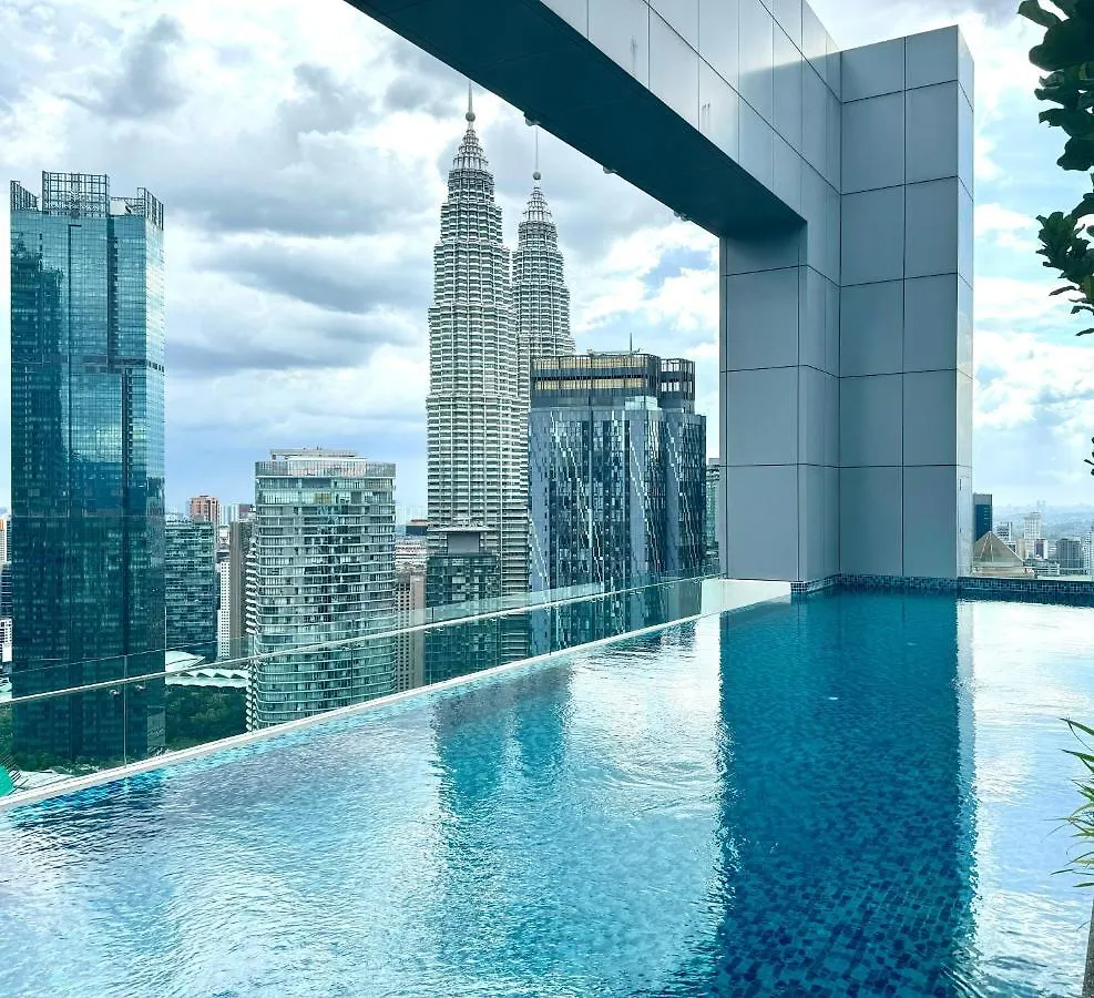 Royce Klcc Kuala Lumpur City Centre By Dormeo Destinations