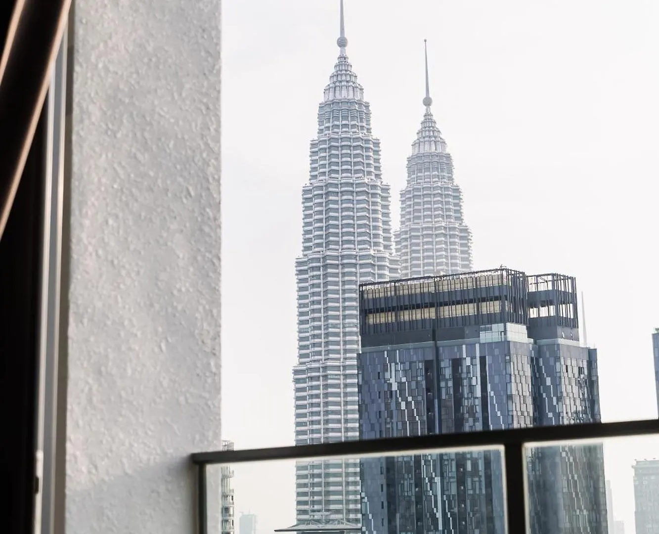 Royce Klcc Kuala Lumpur City Centre By Dormeo Destinations
