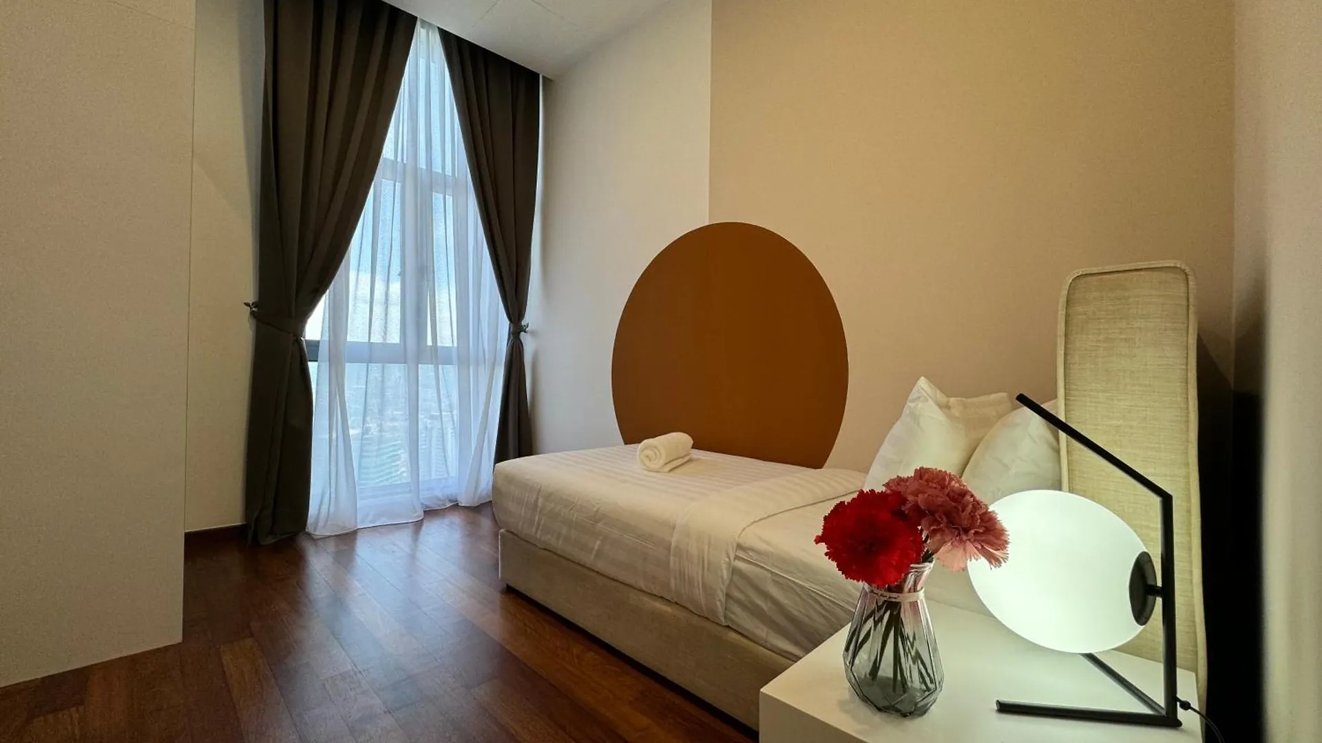 Royce Klcc Kuala Lumpur City Centre By Dormeo Destinations