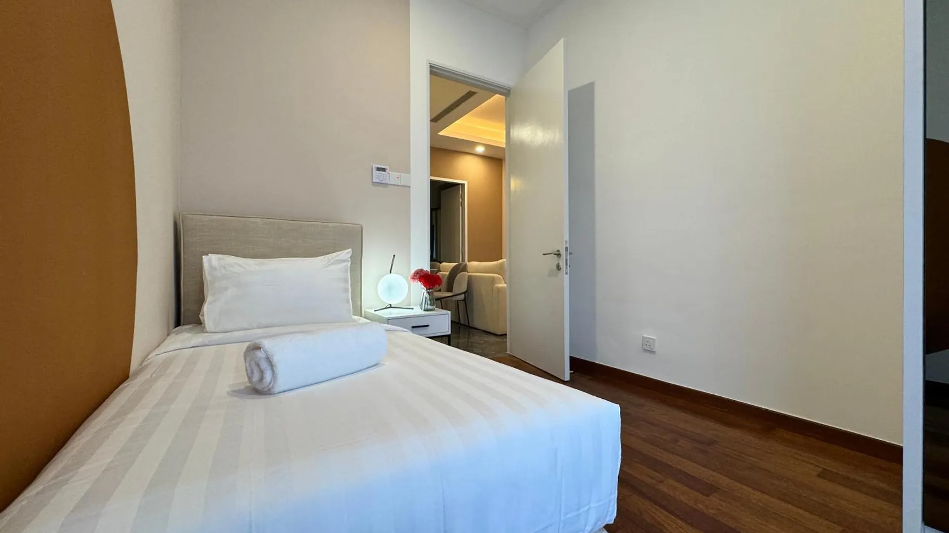 Royce Klcc Kuala Lumpur City Centre By Dormeo Destinations Apartment